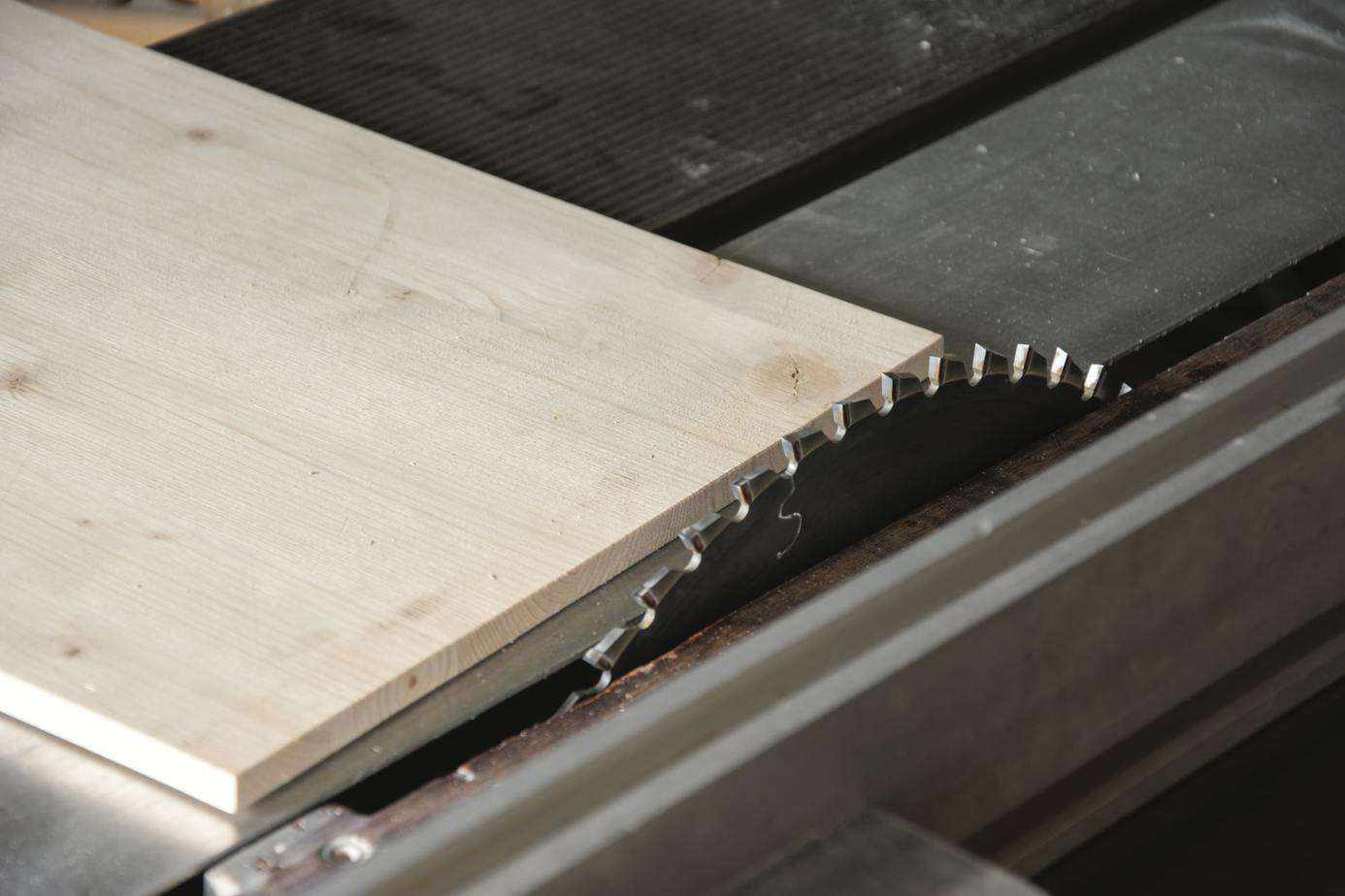 Can a Circular Saw Replace a Table Saw 